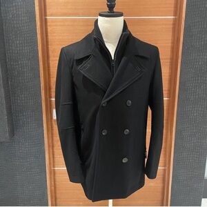 Black Men's Double-Breasted Wool Peacoat